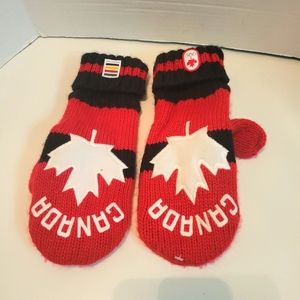 CANADA 🇨🇦  GLOVES